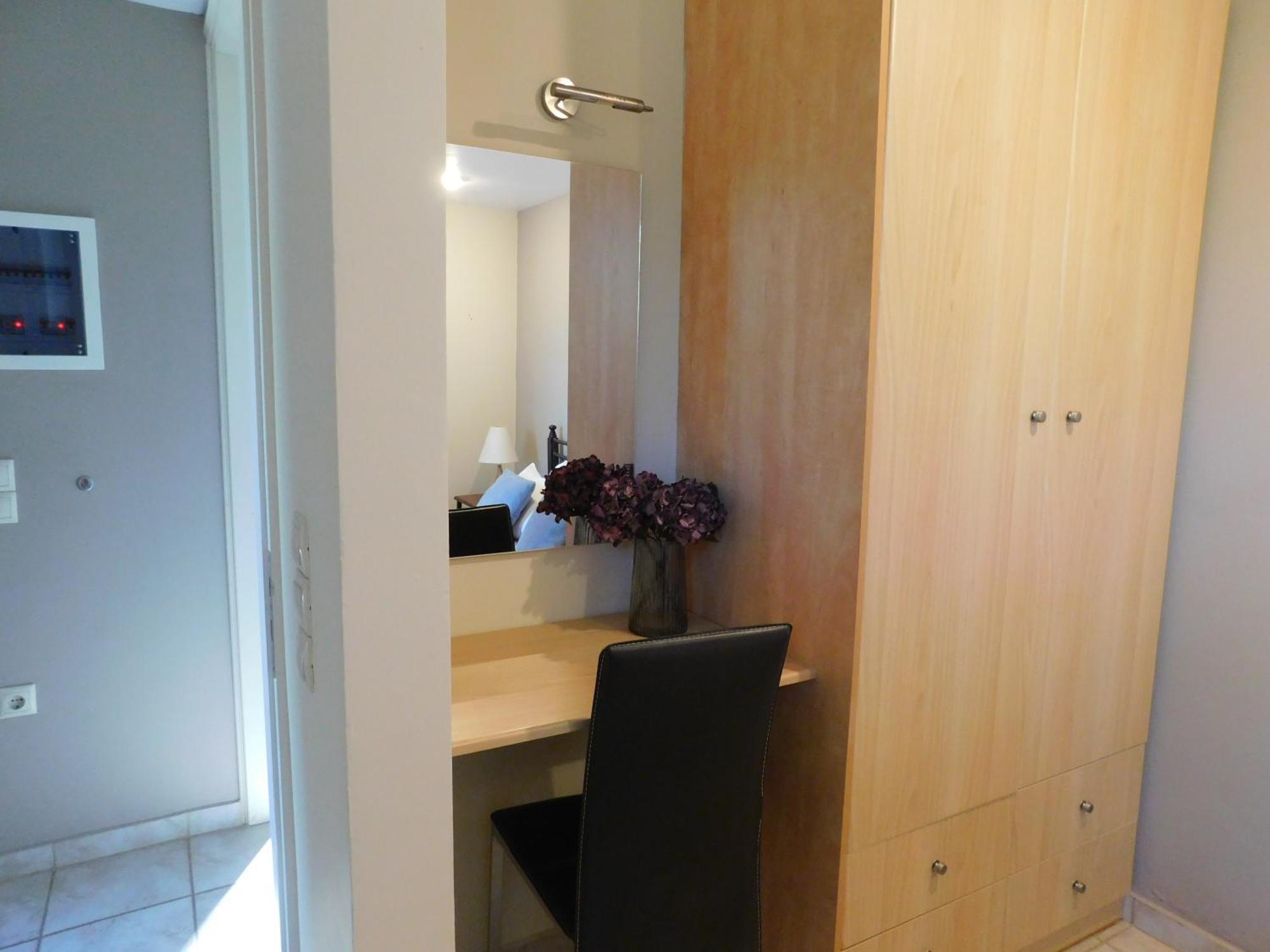 Holiday home Vassia Home's Thermisia
