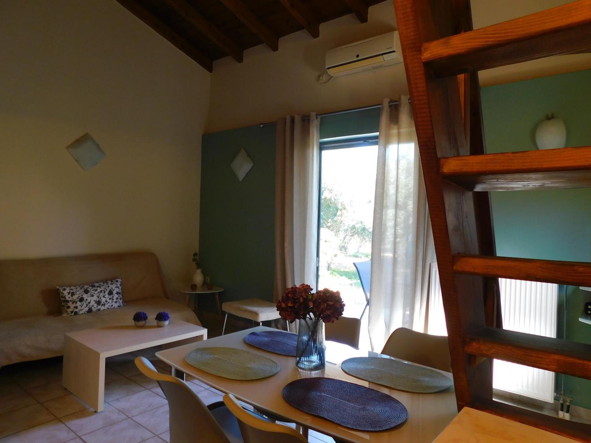 Holiday home Vassia Home's