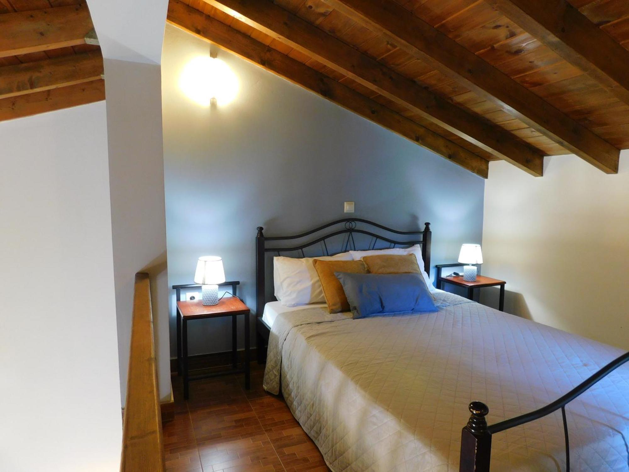 Holiday home Vassia Home's Thermisia