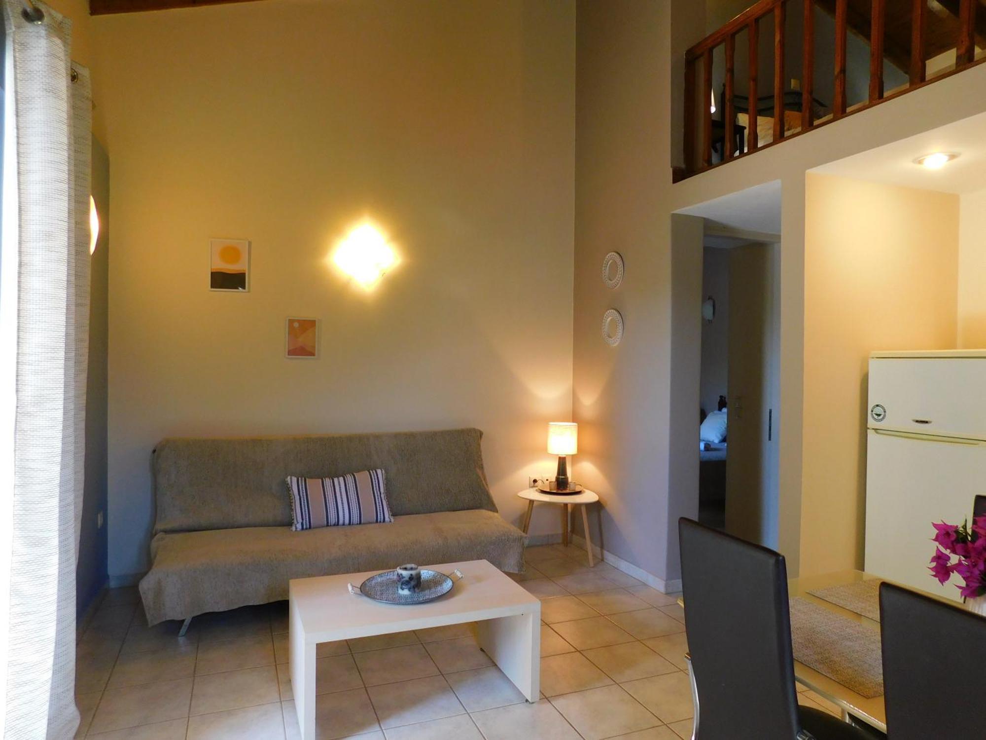 Holiday home Vassia Home's Thermisia