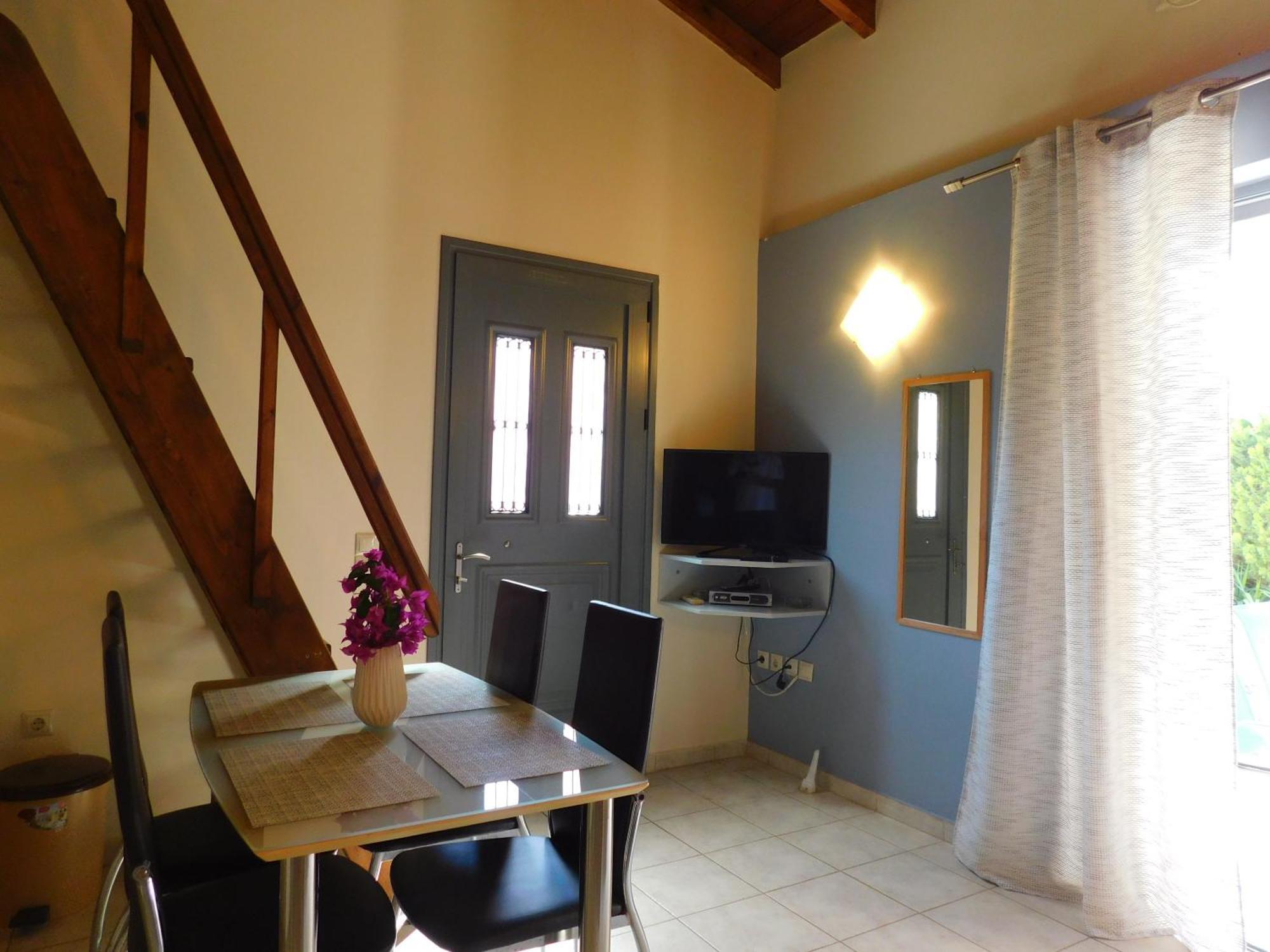 Vassia Home's